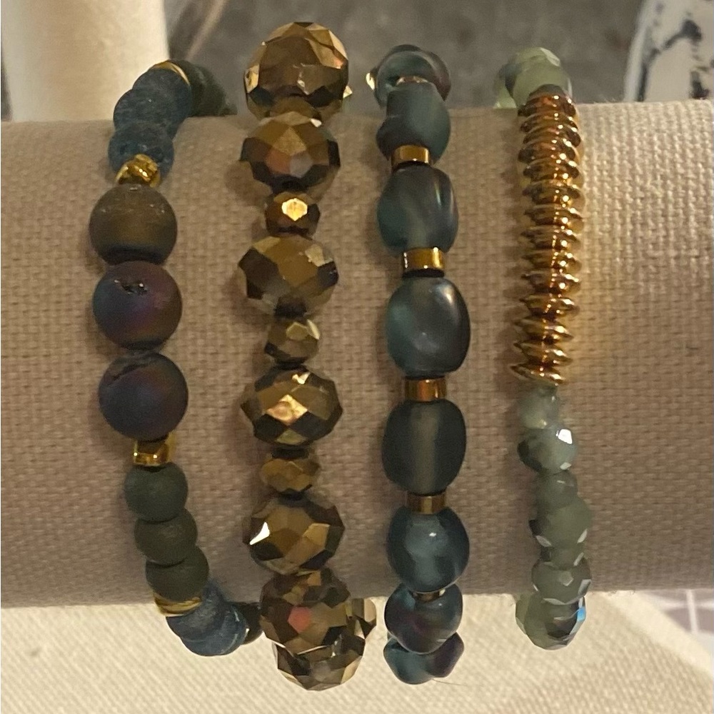 Manifest Boutique Emerald & Rainbow Lava Stone